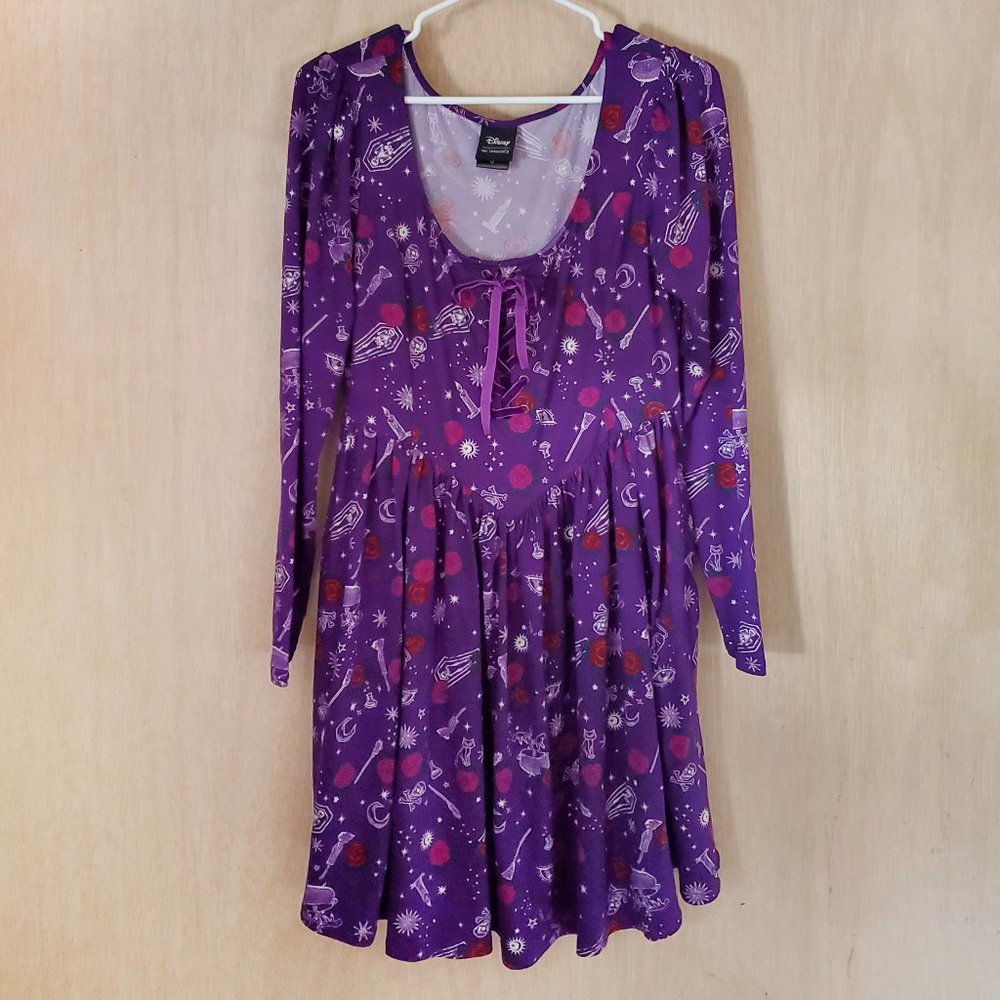 Hot Topic Her Universe Disney Hocus Pocus Icons Lace-Up Purple Dress Size 0 NWOT - Picture 4 of 8